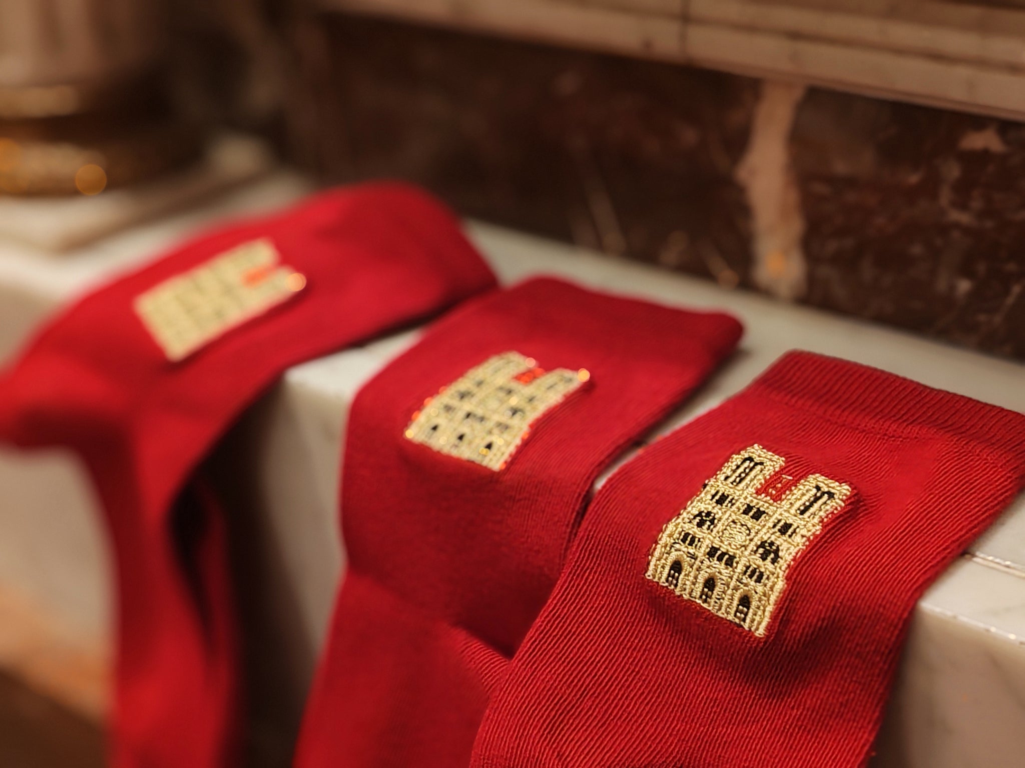 Chaussettes Brodées Notre Dame de Paris