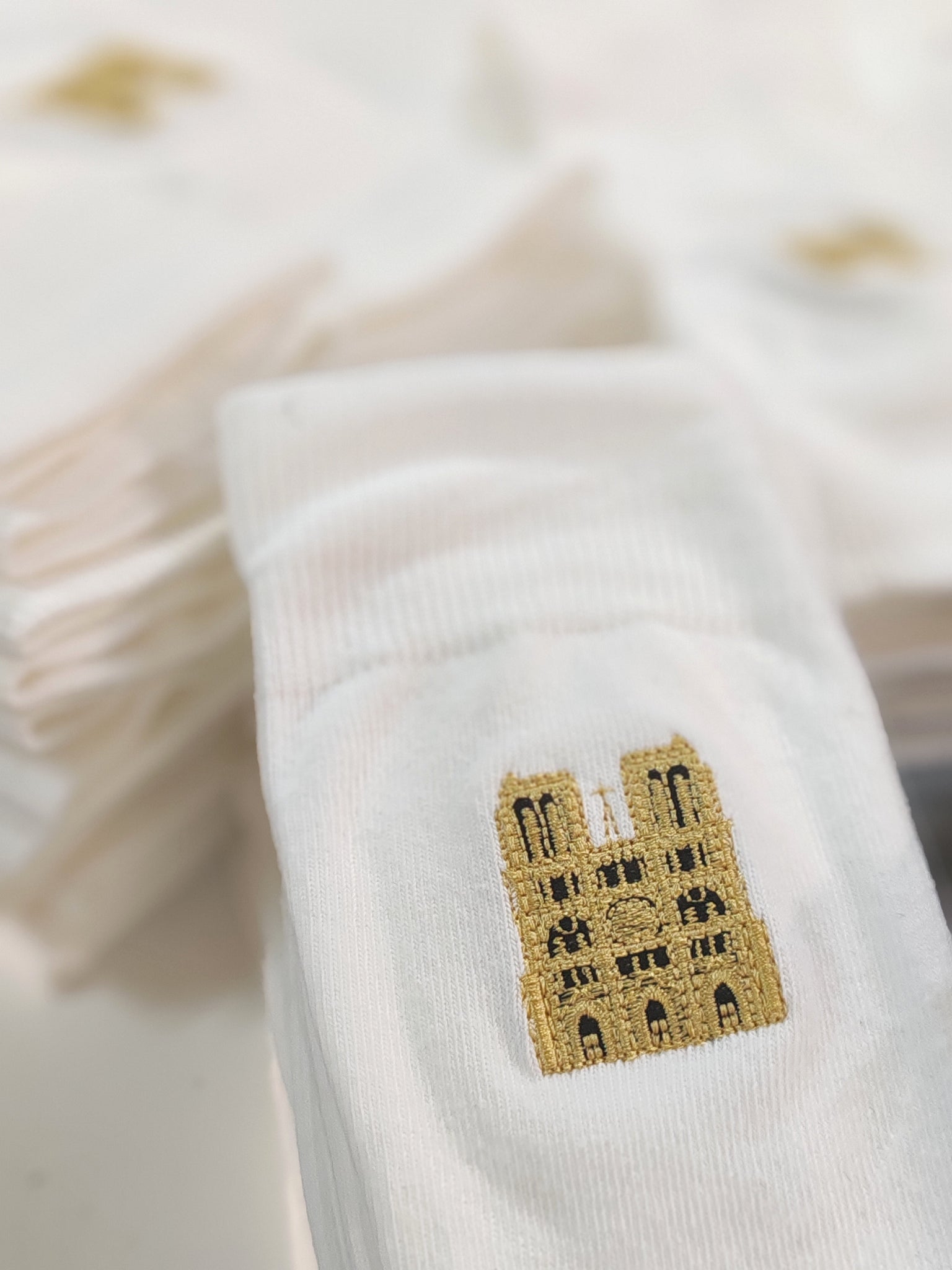 Chaussettes Brodées Notre Dame De Paris